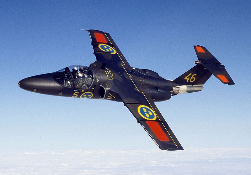 SAAB 105 or SK60B